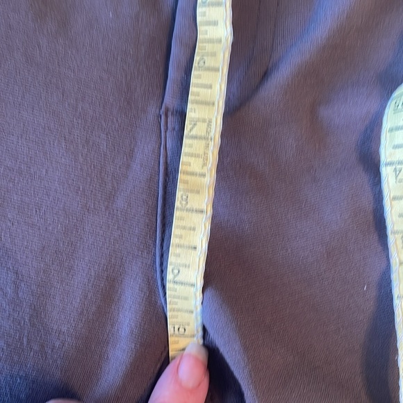 Chicos Size 1 Women’s Pants Brown Cropped Zipper Fly 10” Rise EUC Some Stretch - Picture 9 of 10